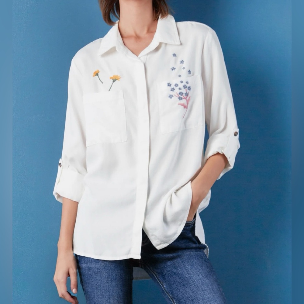 Billy T Wish Embroidery Shirt Small-NWOT